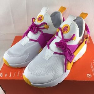 Women Nike Air huarache Low Run shoes 8.5 10 pink